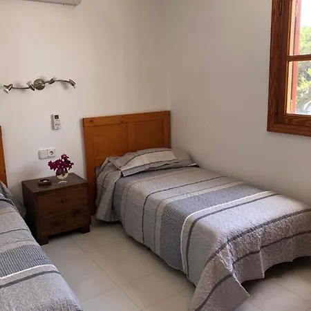 Roferos 32 Villa